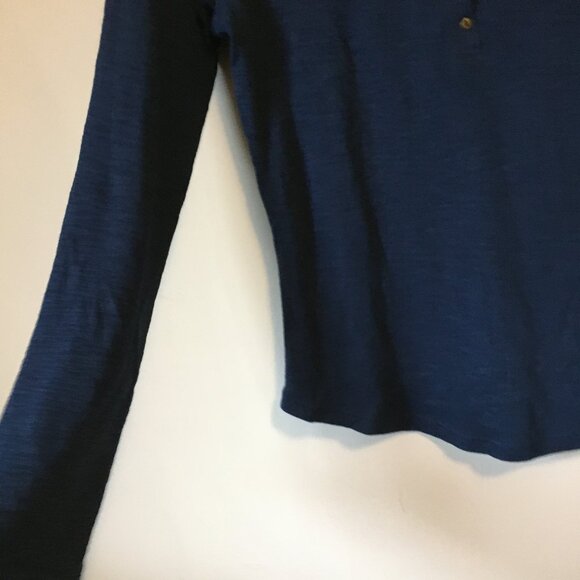 100% Cotton Bleu Gray Lace Shoulder 1/4 Button Down Dark Blue Top - Small - Picture 6 of 15